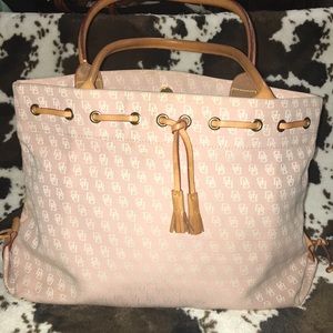 Dooney & Bourke Purse